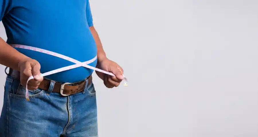 makan malam bikin gemuk